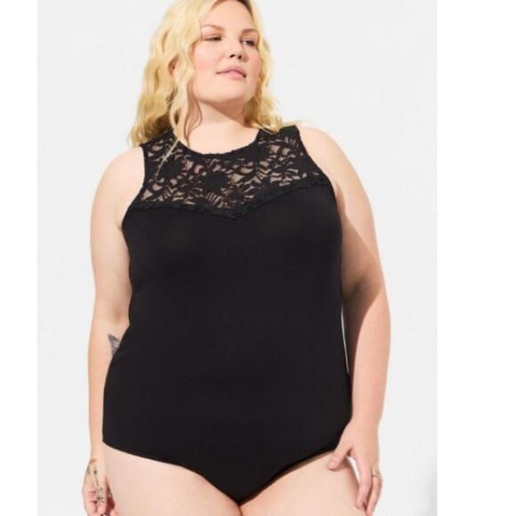 Torrid deep black Super Soft Lace Sweetheart Bodysuit - Picture 1 of 9